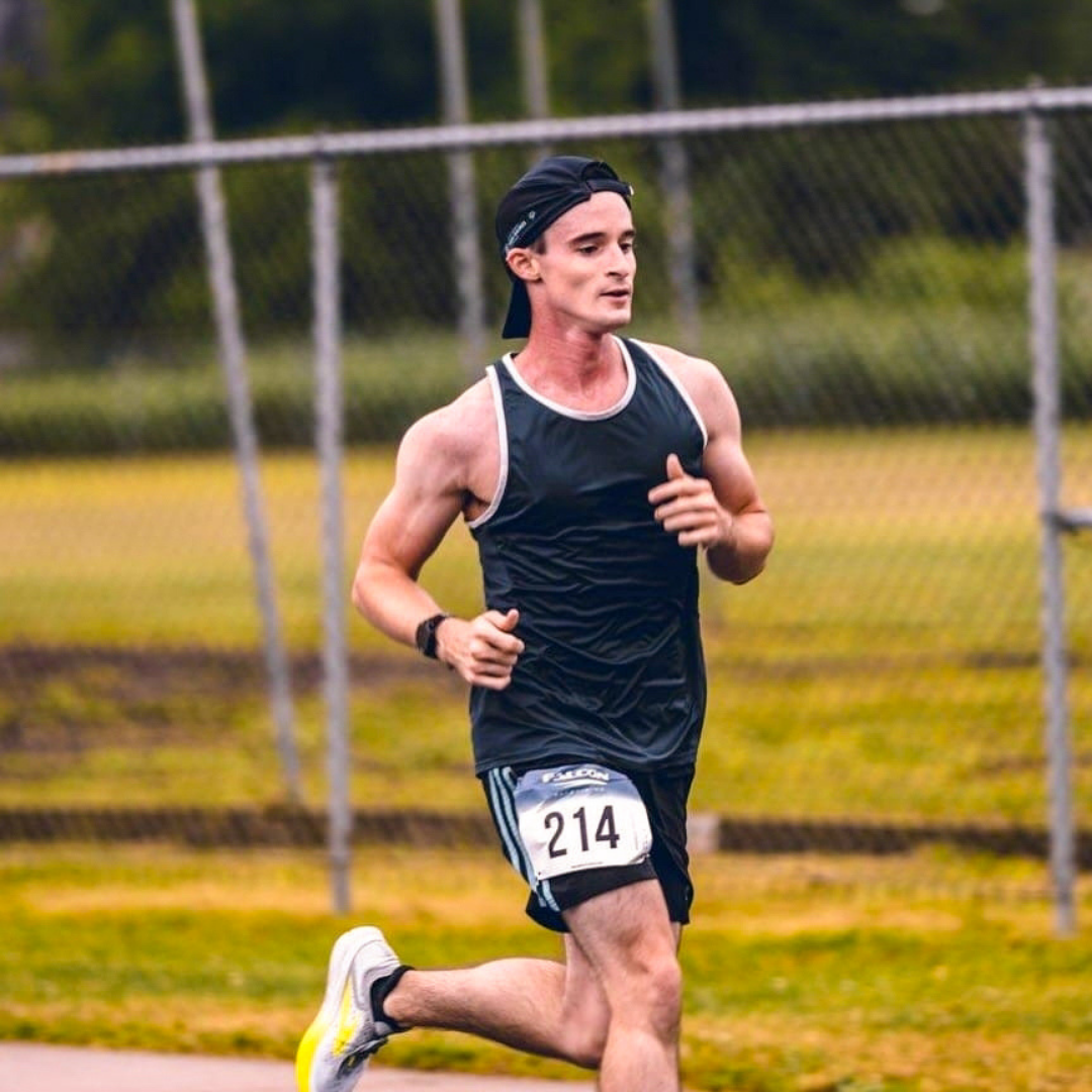 Gareth Henderson, male p3r ambassador, shown outdoors running