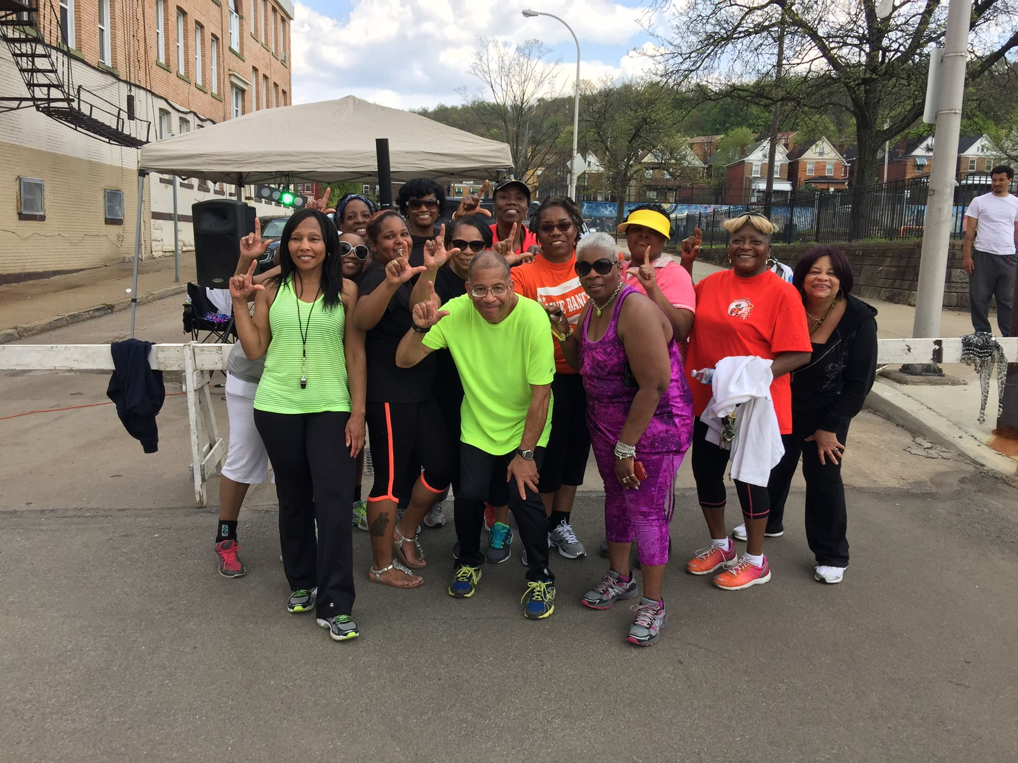 dance and be fit & PGH Line Dancers group pic