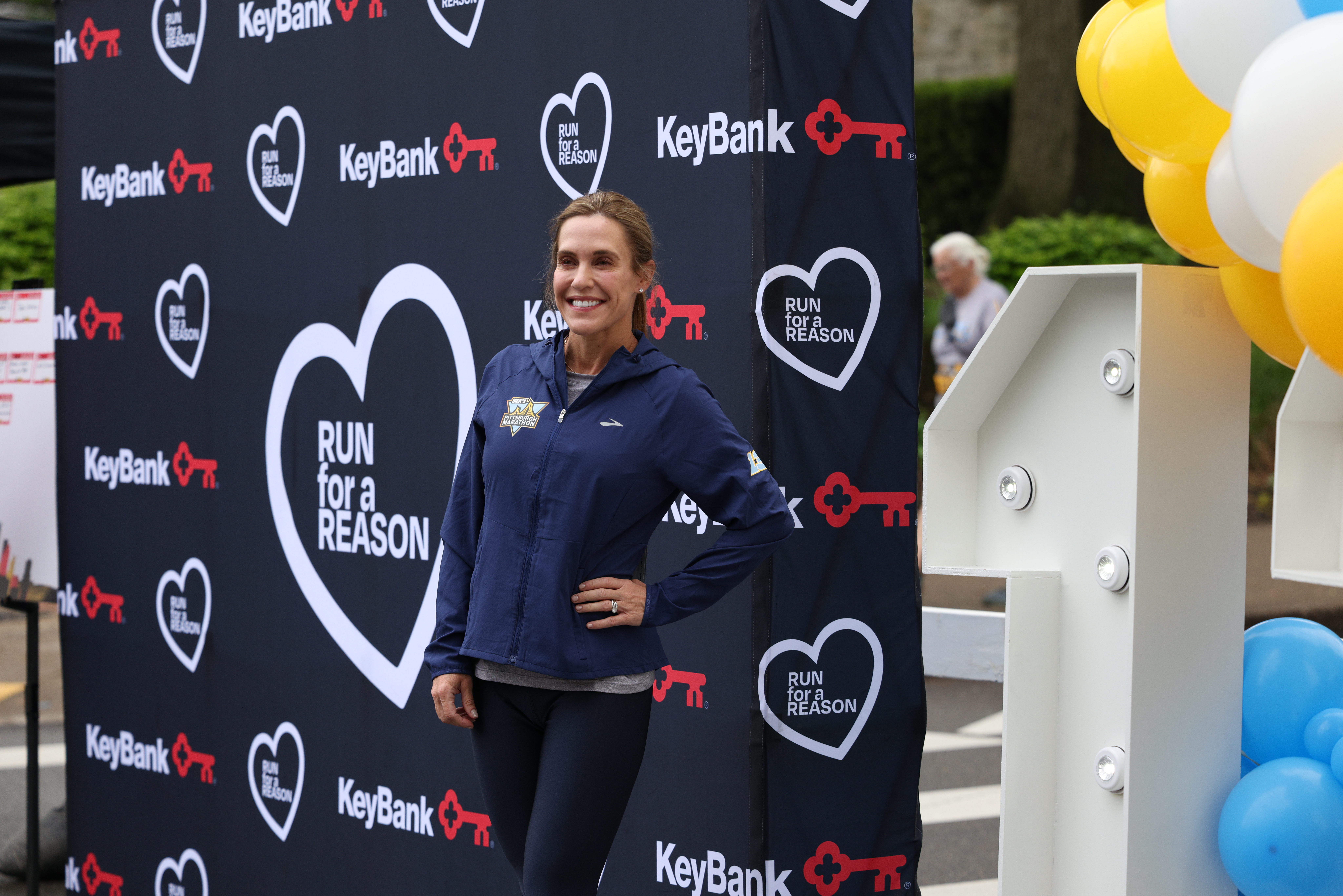 Runner in 2025 Pittsburgh Marathon